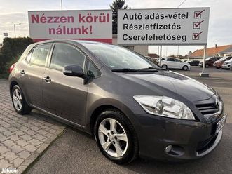 toyota auris 1.6 life