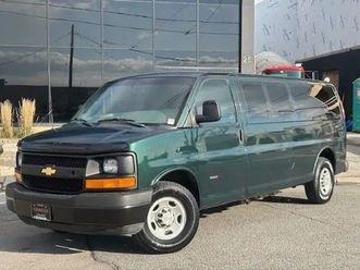 2014 chevrolet express cargo van 3500 **6.6l duramax diesel-12 p