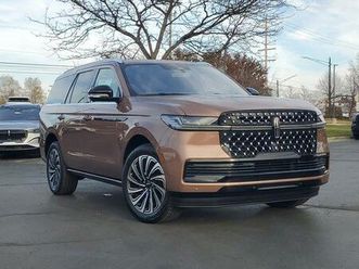 new 2025 lincoln navigator black label