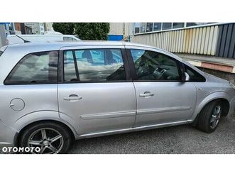 opel zafira 1.7 cdti essentia