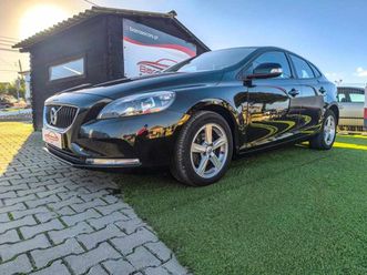 volvo v40 2.0 d2 kinetic