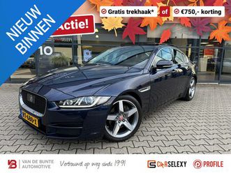 jaguar xe - 2.0 d portfolio *schuif-/kanteldak & trekhaak