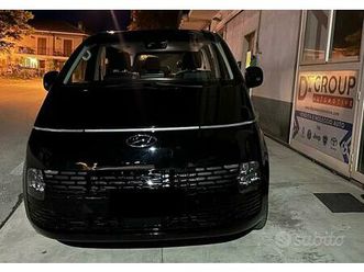 hyundai staria 2.2 at 2wd 9 posti wagon