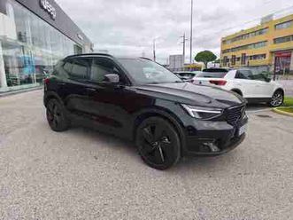 xc40 2.0 b3 black edition