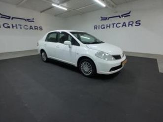 sedan 1.6 visia+ auto