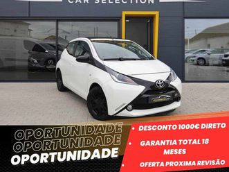 toyota aygo 1.0 x-play+ac+x-touch