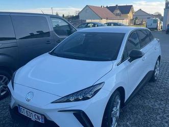 mg 4 ev luxury 2023 7 000 km. mielec - sprzedajemy.pl