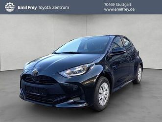 toyota yaris hybrid business edition, kamera, keyless