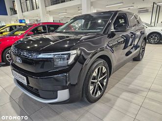 ford explorer 77kwh rwd