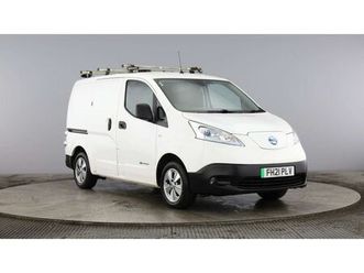 2021 nissan env200 e tekna rapid panel van