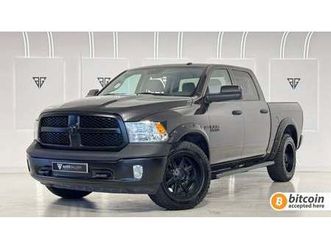 ram 1500 5.7l v8 laramie awd