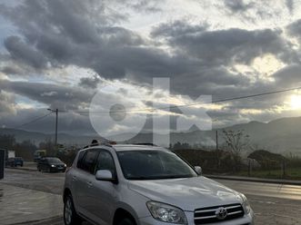 TOYOTA RAV4 toyota-rav-4-benzin-plin