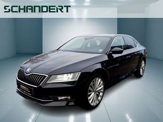 skoda superb 2.0 tdi style 4x4 dsg xenon navi ahk acc