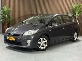 toyota prius - 1.8 aspiration