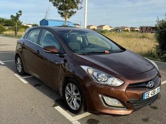 hyundai i30 1.6 crdi 110 cv