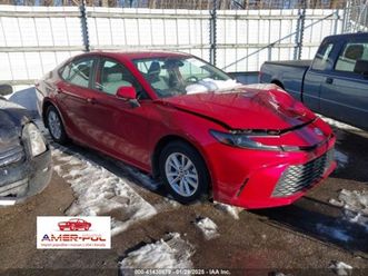 toyota camry 2025 2,5l le awd 2.5 benzyna 184km
