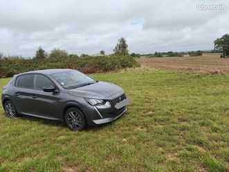 peugeot 208 ii 1.2 purtech 75 ch 19000 km