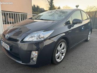 toyota prius 3 1.8 136 h 2eme main 110000 kms gar. m