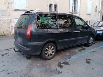 peugeot 807 8 places