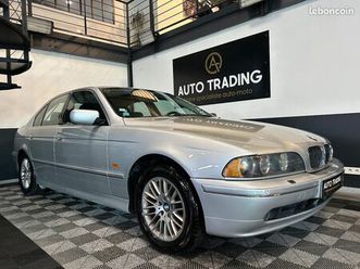 bmw serie 5 540i, toit ouvrant, cuir, 2001, 158000 kms, suivi d'entretien, 4.4 v8
