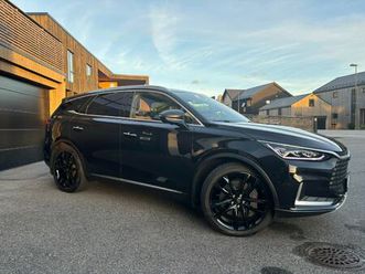 7 seter. nye sommerfelger og dekk. ny service og eu