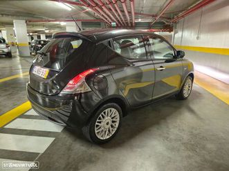 lancia ypsilon 1.2 s&s platinum
