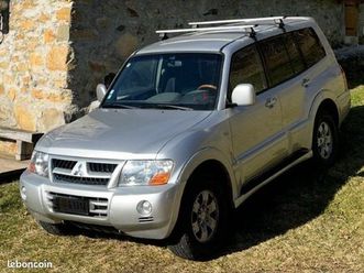 mitsubishi pajero 7 places boîte mécaniques