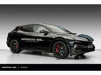 600 gt se - kef reference, intelligent glasstak