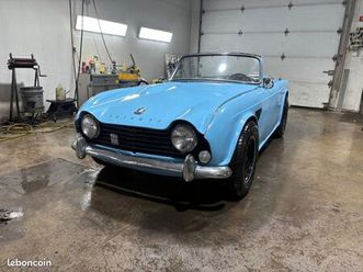 triumph tr4 restauré