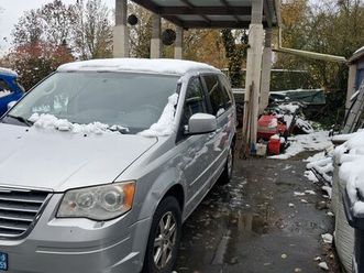 vend chrysler pour pieces