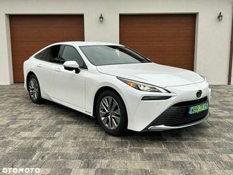 toyota mirai luxury