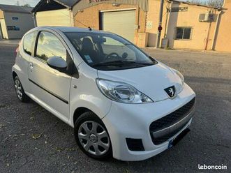 peugeot 107 1,4 hdi 54 ch 2010. trendy