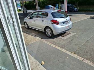 208 1.2 puretech signature s