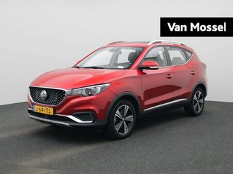 mg zs - ev luxury 45 kwh | achteruitrijcamera | panoramadak | stoelverwarming | apple carplay/ and