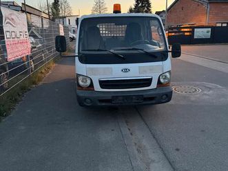 kia k2700 2002