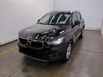 volvo xc40 1.5 t2 momentum auto