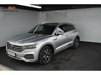 3.0tdi 210kw 4motion,webasto,závěs