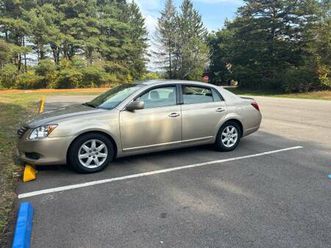 2008 toyota avalon xl
