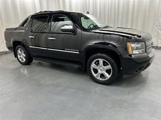 used 2011 chevrolet avalanche 1500 ltz