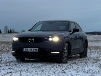 makoto e-skyactive ev