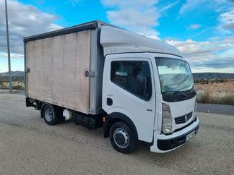 renault - maxity botellero