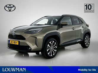 toyota yaris cross 1.5 hybrid dynamic | btw voertuig | stoelverwarming | achteruitrijcamera |
