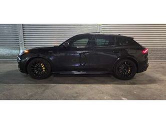 3.0 v6 trofeo 530cv auto