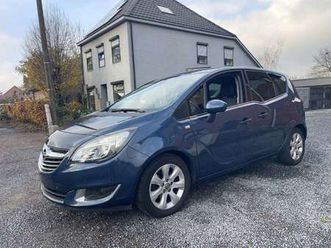 1.4i benzine,airco,leder,gps,sensoren,60.000km.!!,