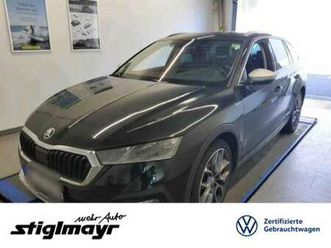 combi scout 2.0 tdi 4x4 acc+hud+matrix+navi+standz