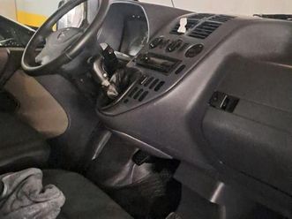 mercedes-benz vito 112 cdi novembro/00