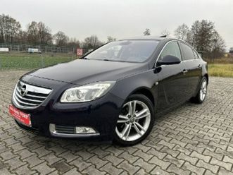 opel insignia i country tourer od 6 lat jeden wlaściciel garażowany szyberdach skóra + wentylacja