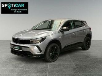 ② opel grandland gs-line 1.2 benzine 130 pk met vele optie's — opel — 2ememain