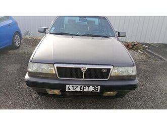 1991 lancia thema vert foncé manuel, 5 vitesses conduite...