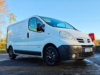 nissan primastar 2010